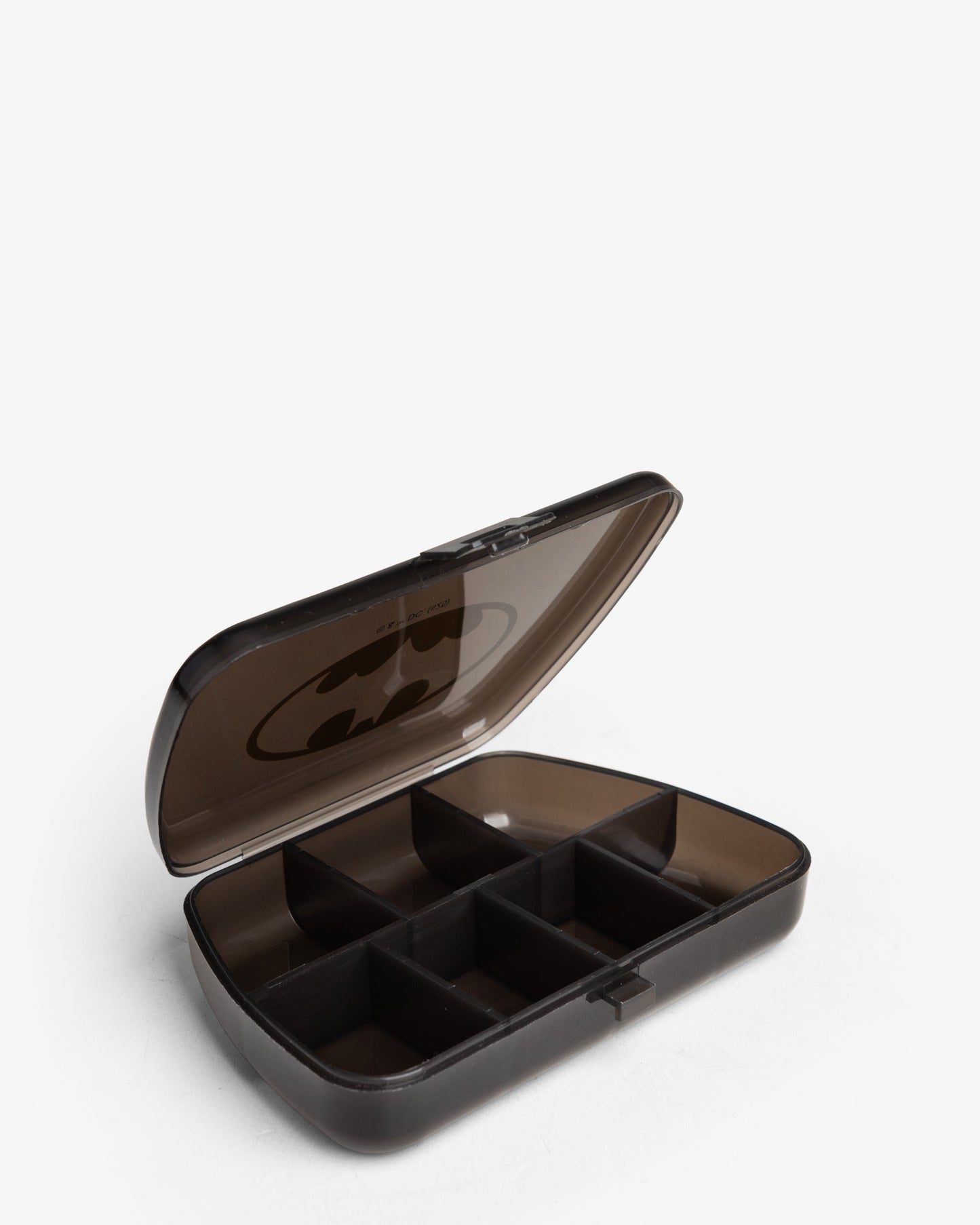 pill-box-7-days-organizer-batman-o9 Smartshake_7-days-PillBox_Organizer_Batman_open.jpg