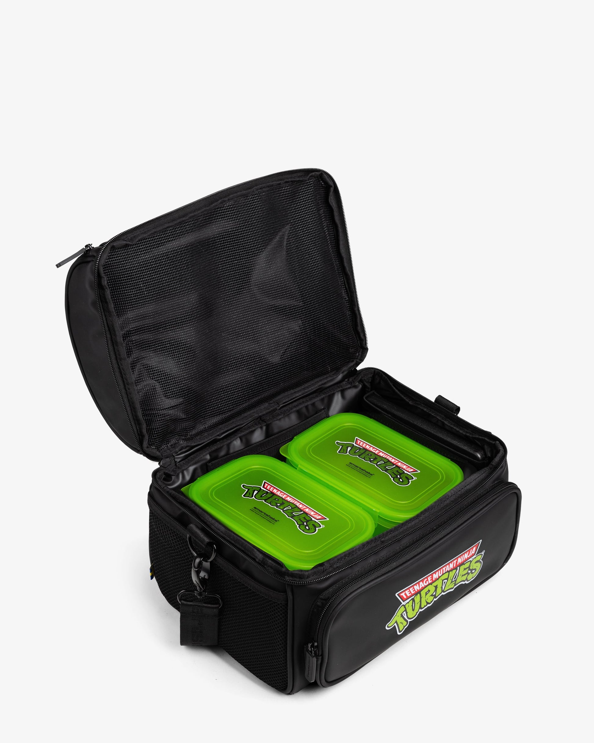 meal-prep-bag-tmnt-with-4-food-containers-and-2-ice-packs-c2 Smartshake_Meal_Prep_Bag_TMNT_open.jpg