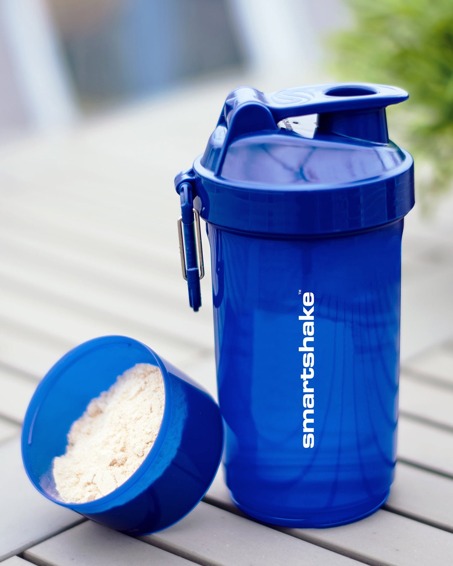 original2go-one-navy-blue-s2 Smartshake_Original2GoONE_Navy_Blue_lifestyle.jpg