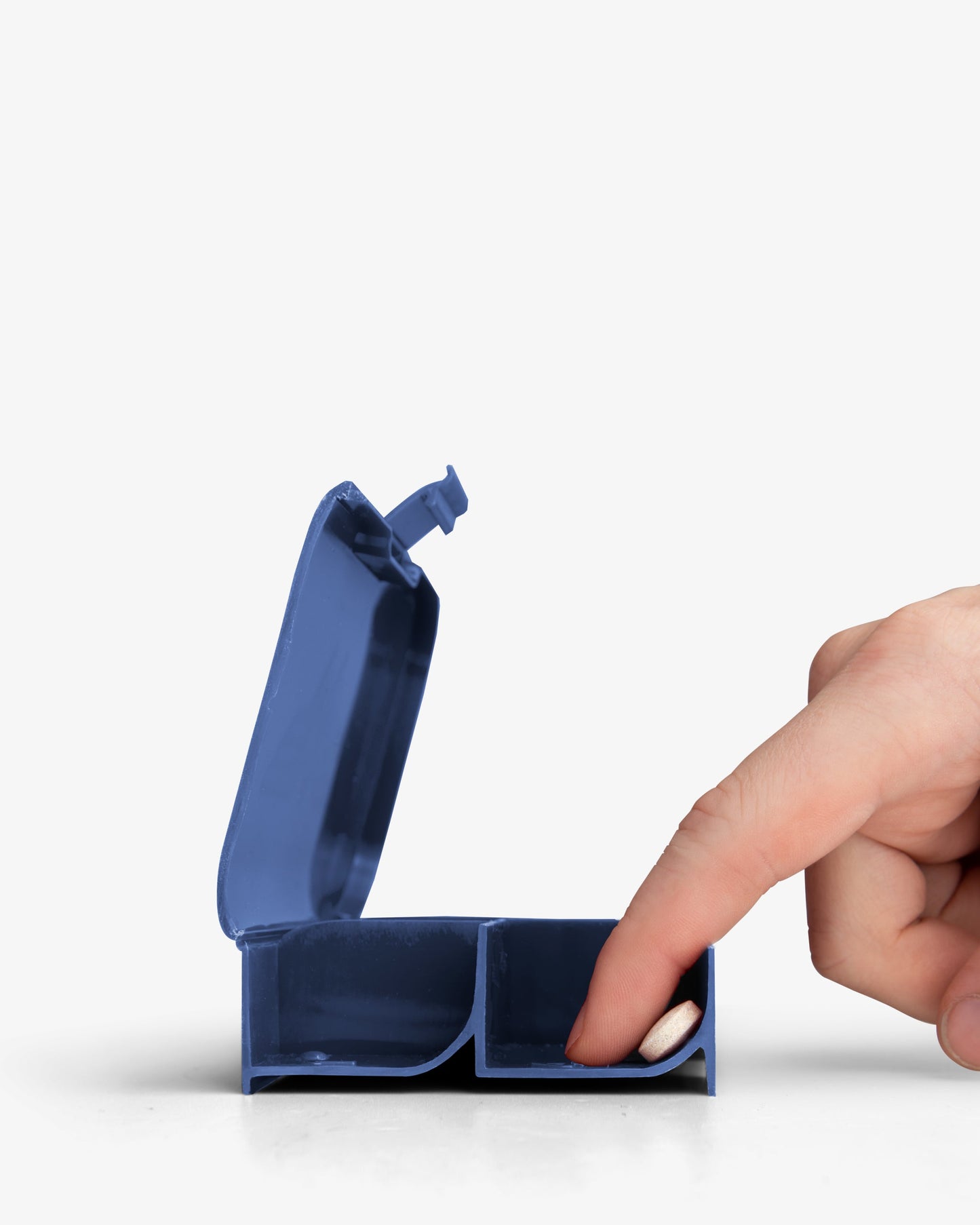pill-box-organizer-superman-d0 Smartshake_PillBox_Organizer_Superman_curved_pillbox.jpg